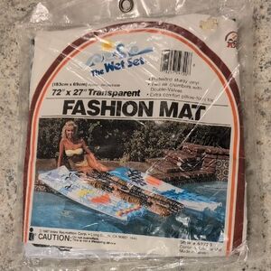 Vintage Intex The Wet Set Fashion Mat